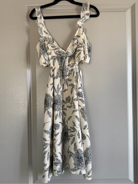 NWT Abercrombie & Fitch Floral Cut-Out Mini Dress – XXS Petite